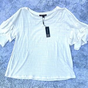 Cable & Gauge White Ruffle Sleeve Blouse